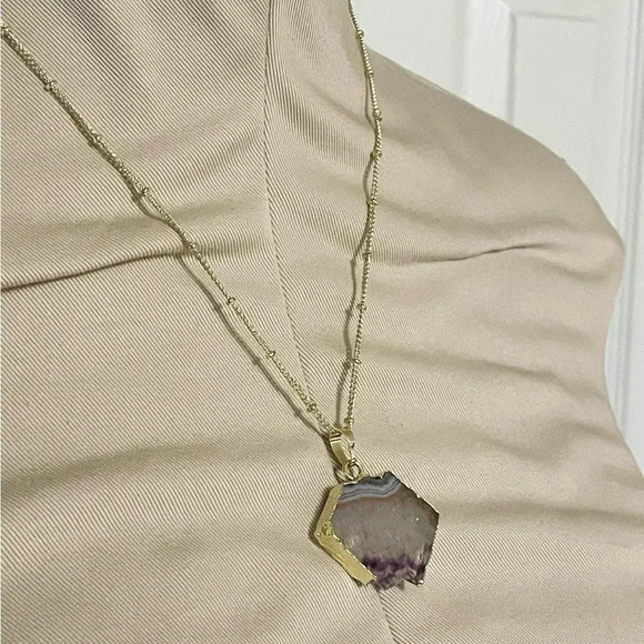 Hexagonal Amethyst Slice Pendant Necklace - Picture 3 of 6